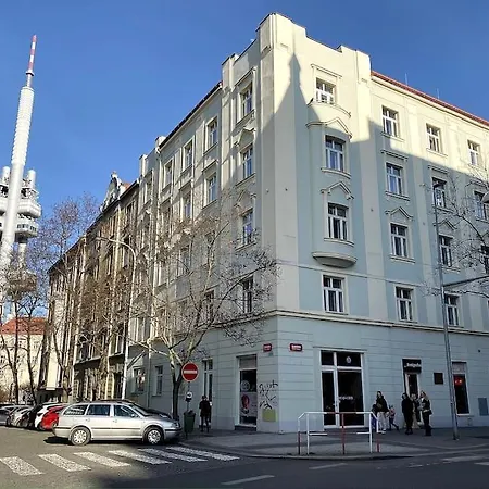 Parkside Studio In Vinohrady Prague Exterior photo